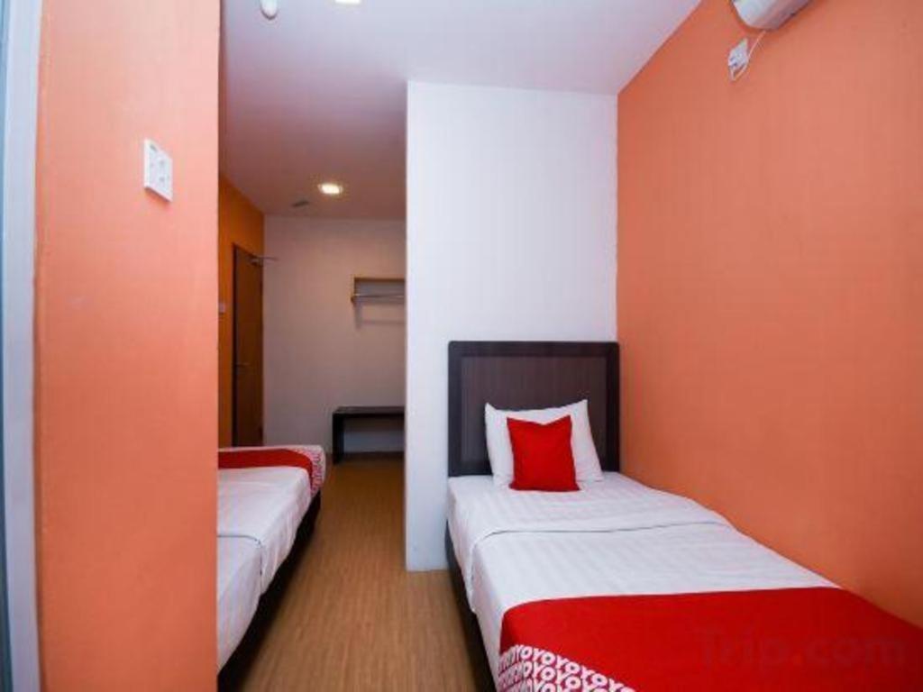 Oyo 1111 Harmony Stay Miri Esterno foto