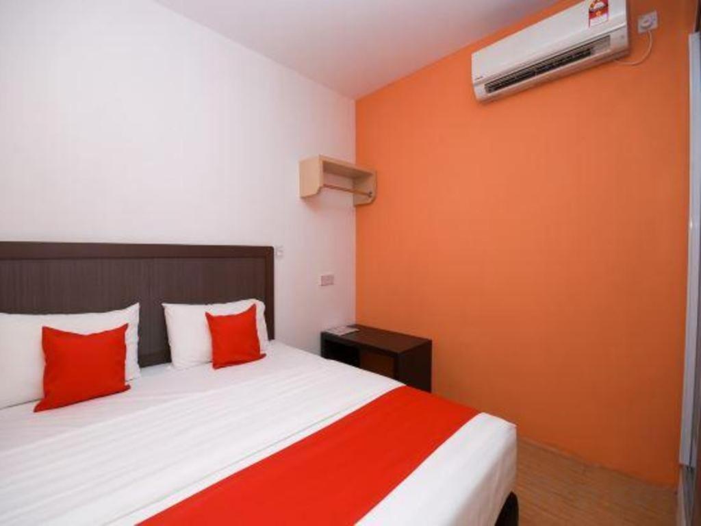 Oyo 1111 Harmony Stay Miri Esterno foto