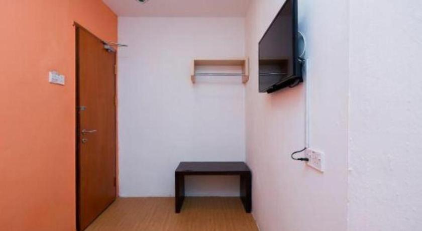 Oyo 1111 Harmony Stay Miri Esterno foto